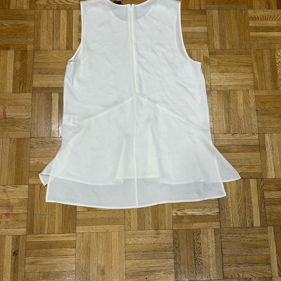 Theory silk top size large - Picture 2 of 4